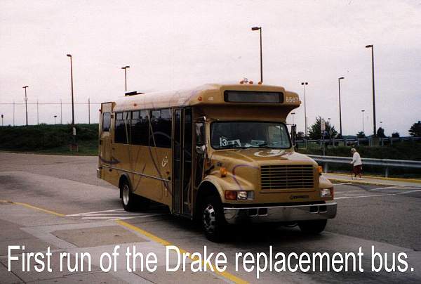 usr_m_pit_misc_012_drakereplacementbus_rhkj.jpg
