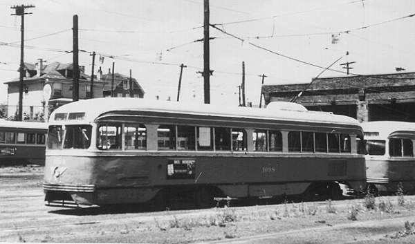 usr_m_pit_pcc_1098_keatingcarhouse_bv.jpg