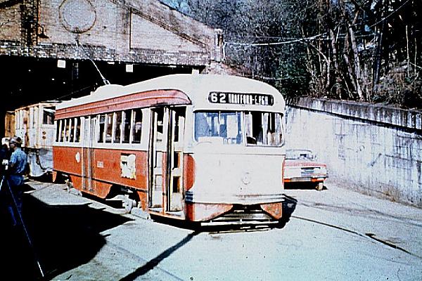 usr_m_pit_pcc_1161_southhillscarhouse_19610425_jt.jpg