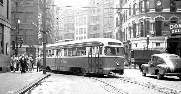usr_m_pit_pcc_1233_smithfield7th_19460802_billvig.jpg