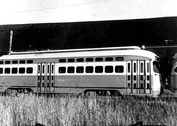usr_m_pit_pcc_1701_interurbancarhouse_johnfroyd.jpg