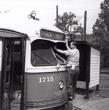 usr_m_pit_pcc_1715_shannonlibrary_01_rhkj.jpg
