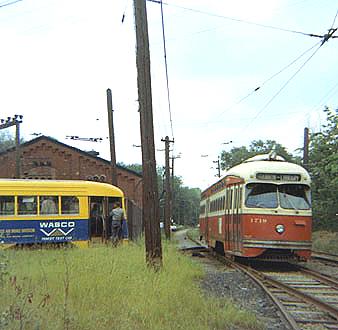 usr_m_pit_pcc_1718_1467_oneafteranother_rhkj.jpg