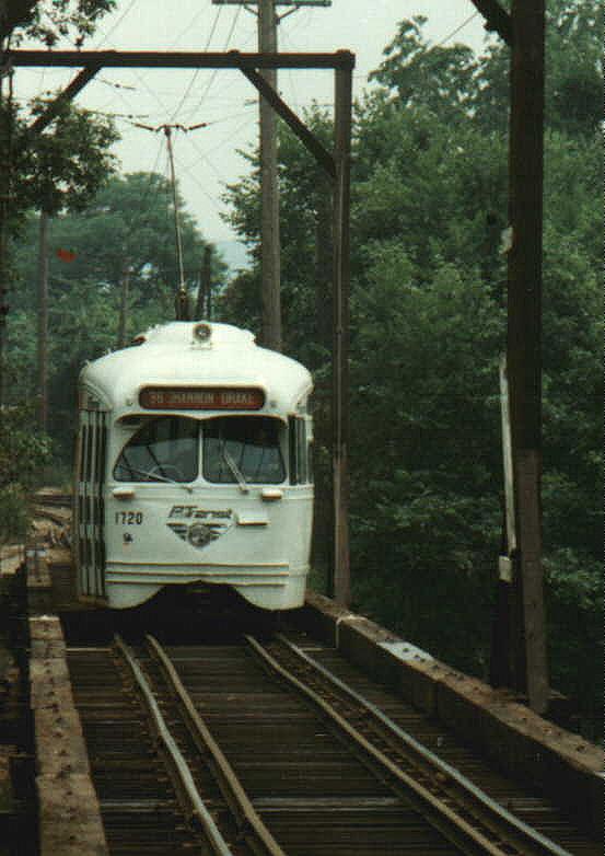 usr_m_pit_pcc_1720_36shannondrake_smallbridge_jh.jpg