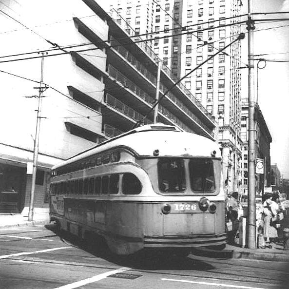 usr_m_pit_pcc_1726_rearend_rhkj.jpg