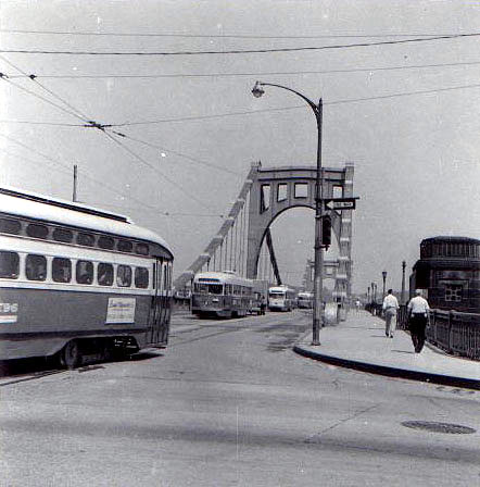usr_m_pit_pcc_1796_abouttocrossabridge_rhkj.jpg