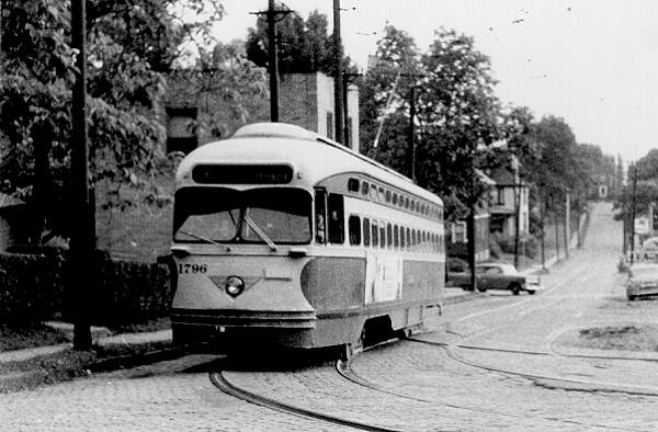 usr_m_pit_pcc_1796_ingramcarhouse_02_raychilcottbv.jpg