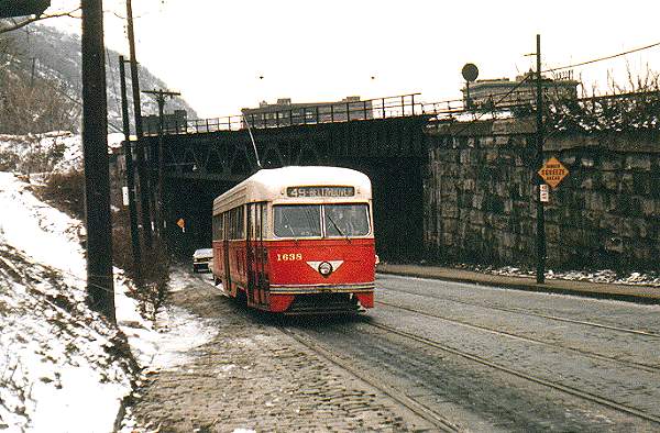 usr_m_pit_pccair_18006_arlingtonprr_johnfroyd.jpg