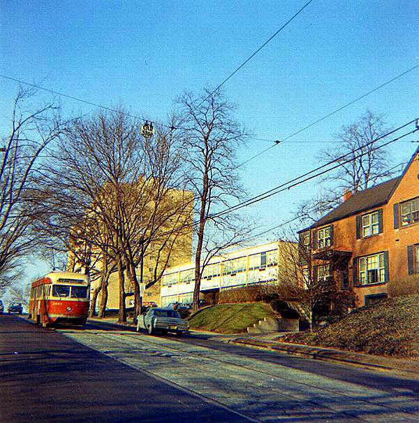 usr_m_pit_pccair_18122_rhkj.jpg