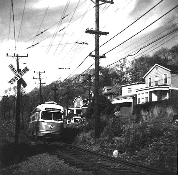 usr_m_pit_pccall_19021_shannonlibrary_rhkj.jpg
