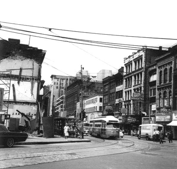 usr_m_pit_pccall_19031_rhkj.jpg
