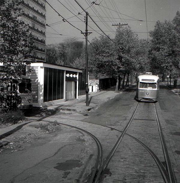 usr_m_pit_pccall_19081_stclairbunkerhillcarhouse_rhkj.jpg