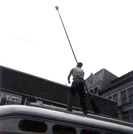 usr_m_pit_pccall_19126_repoling_rhkj.jpg