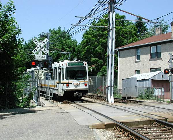 usr_m_pit_sie_22016_leavingfallowfieldbridge_20000607_davemills.jpg