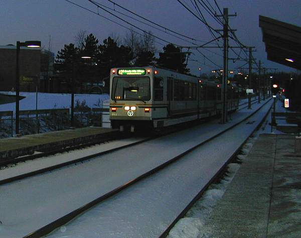 usr_m_pit_sie_4113_dorchesterstation_20000127_davemills.jpg