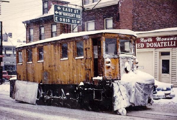 usr_m_pit_work_hm28_31031_northavemadison_jh.jpg