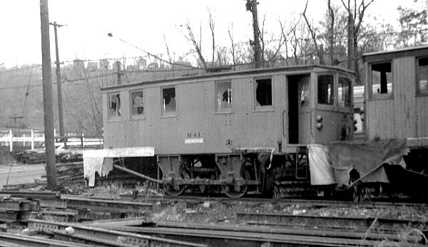 usr_m_pit_work_hm41_31053_southhillscaryard_1964_kendouglasbv.jpg