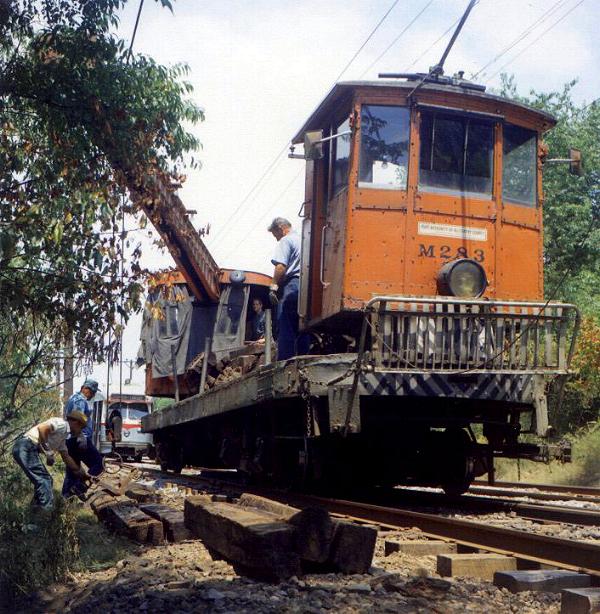 usr_m_pit_work_jm283_31042_crane_rhkj.jpg
