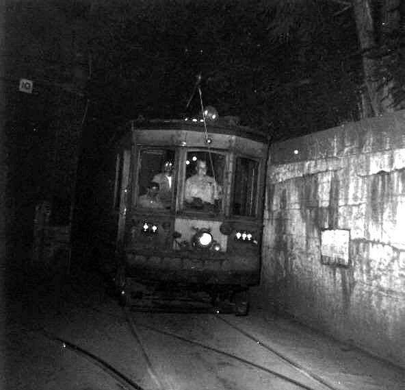 usr_m_pit_work_jm454_31062_rhkj.jpg