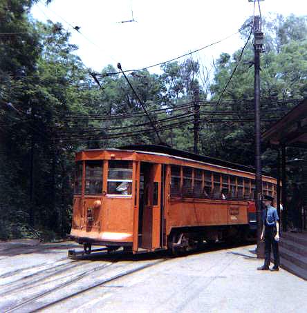 usr_m_pit_work_jm454_31075_fantrip_rhkj.jpg
