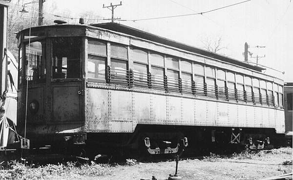 usr_m_pit_work_jm459_31086_southhillsyard_kendouglasbv.jpg