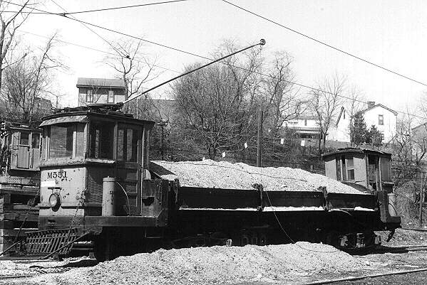 usr_m_pit_work_jm551_31101_sidedump_kendouglasbv.jpg