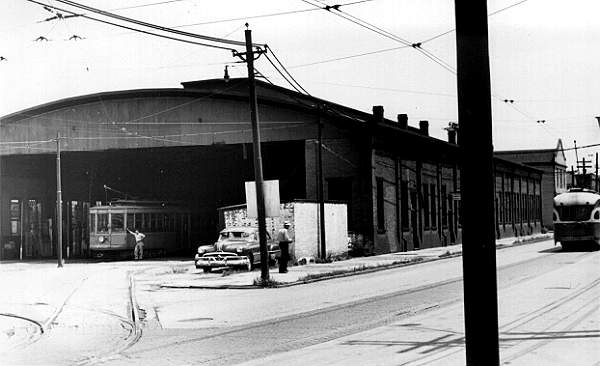 usr_m_pit_yards_036_charleroicarhouse_19520427_bv.jpg