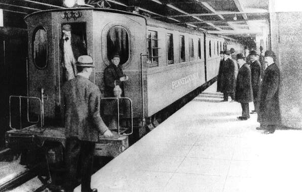 usr_m_prr_dd1_xxxx_penn+station_1911_bv_bvpr013.jpg