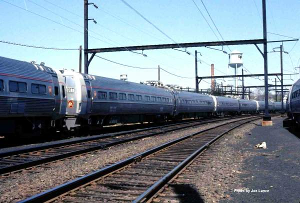 usr_m_prr_met_0817_on+the+reading_jlanc_prr103.jpg