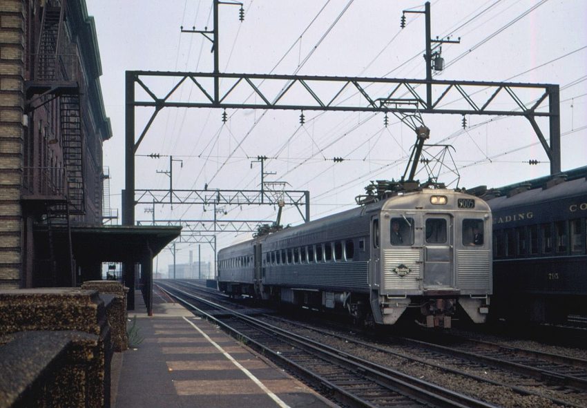 usr_m_reading_9005_springgarden_196810_bv_rdg55.jpg