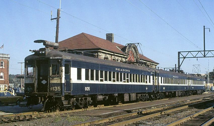 usr_m_reading_9135_lansdale_bv_rdg25.jpg