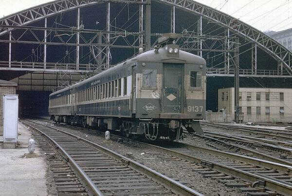 usr_m_reading_9137_readingterminal-downtown+phila_jt_rdg14.jpg