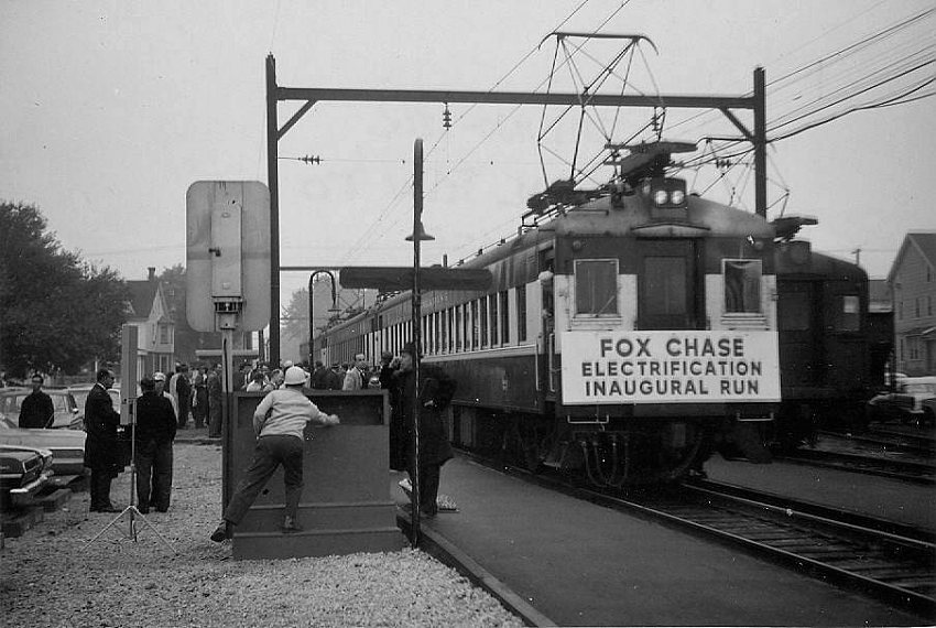 usr_m_reading_foxchase-original+electrification_bv_rdg33.jpg
