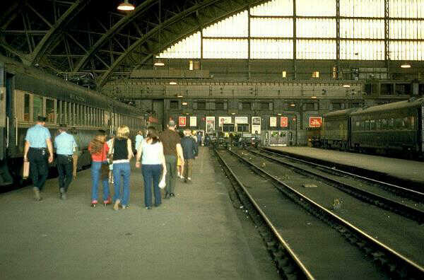 usr_m_reading_misc_readingterminal-downtown+phila_rdg06.jpg
