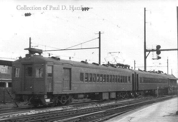 usr_m_reading_xxx_paulhart_rdg01.jpg