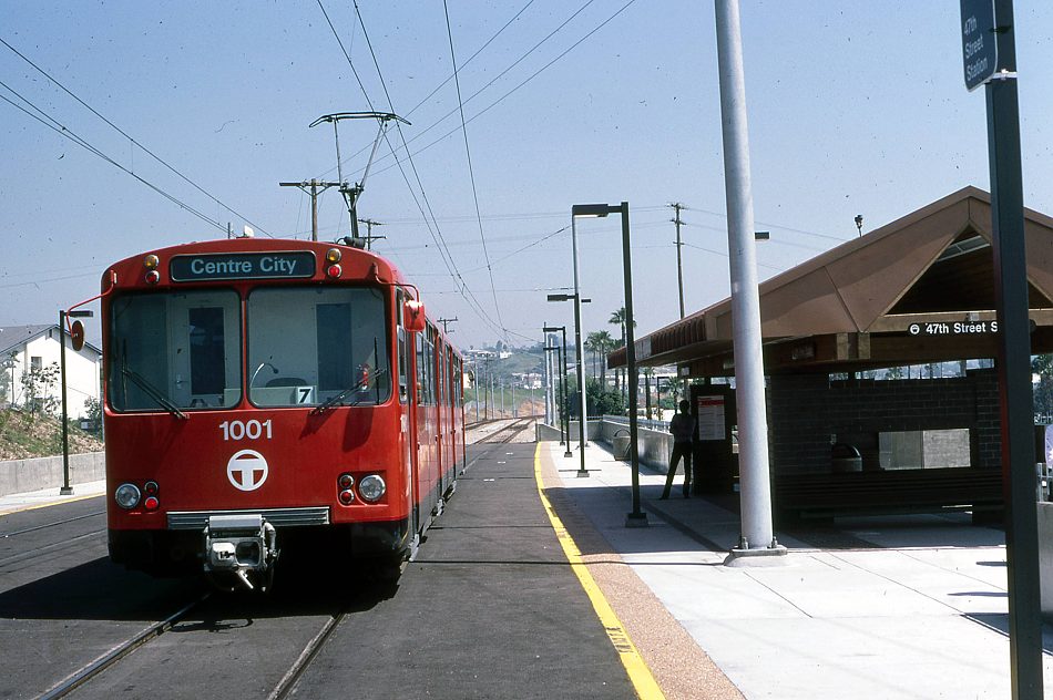usr_m_san_lrv1001_47thst+station_19860325_121_bv.jpg