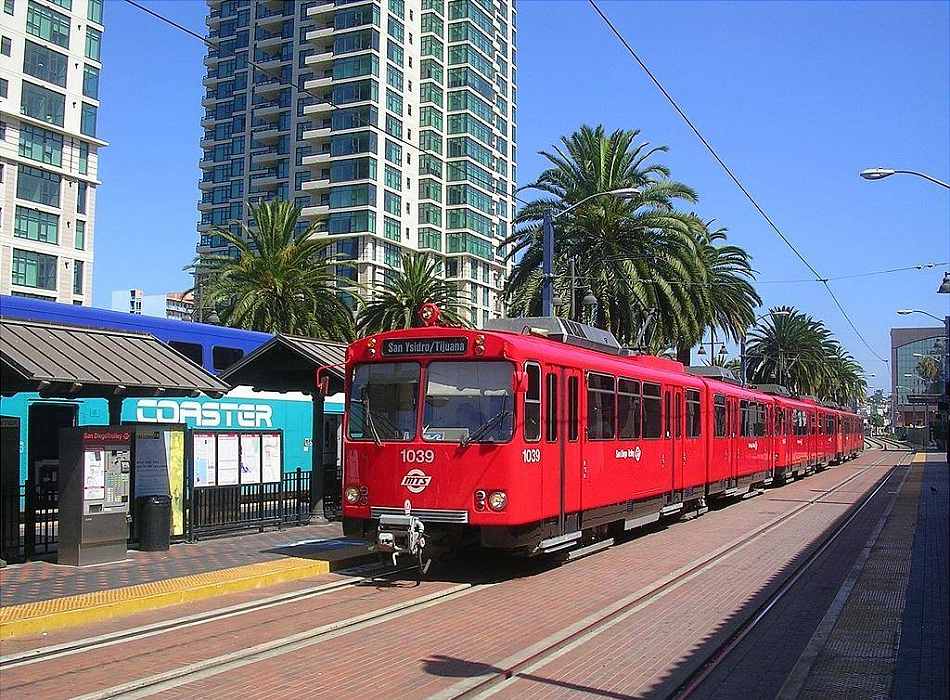 usr_m_san_lrv1039_union+depot_20060808_085_bv.jpg