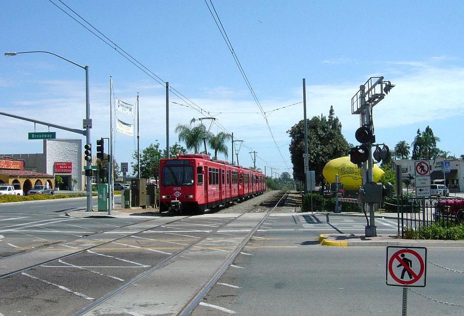 usr_m_san_lrv2019_lemongrove+station_20040715_082_bv.jpg