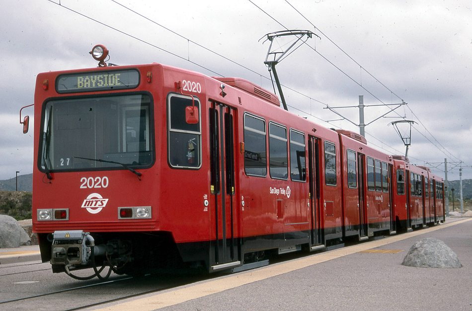 usr_m_san_lrv2020_santeetowncenter+station_19870328_127_bv.jpg