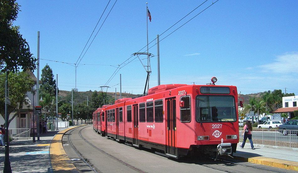 usr_m_san_lrv2027_lemongrove+station_20040715_075_bv.jpg