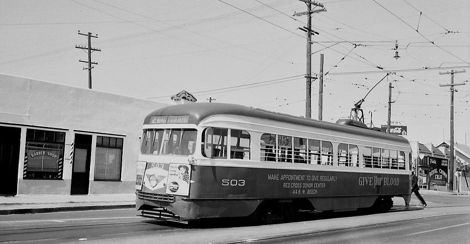 usr_m_san_pcc0503_112_bv.jpg