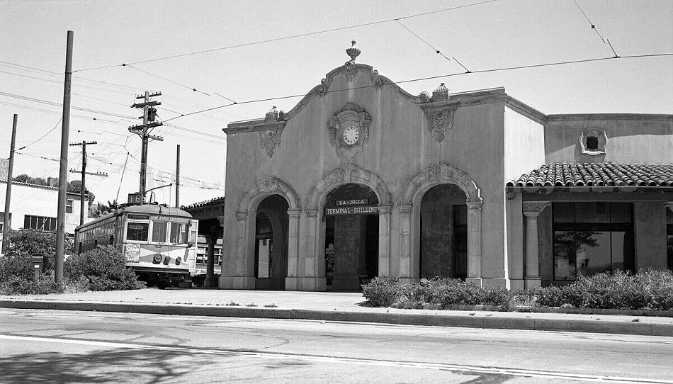 usr_m_san_sder0402_lajolla_106_bv.jpg