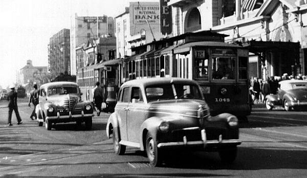 usr_m_san_sder1045_broadway+hortonplaza_046_bv.jpg
