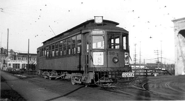 usr_m_sea_596_north+seattle+barn_bk_smer093.jpg