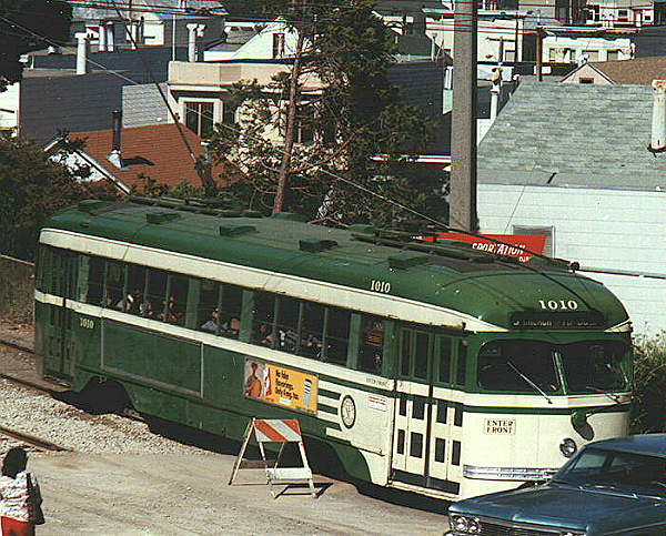 usr_m_sfo_1010_churchprw+21st_1980_jimholl_sf188.jpg