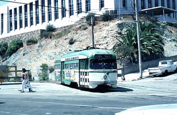 usr_m_sfo_1031_duboce+market_19790811_jt_sf056.jpg