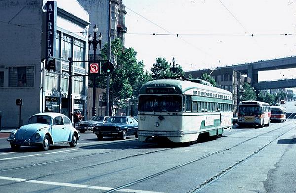 usr_m_sfo_1032_market+gough_19790808_jt_sf060.jpg