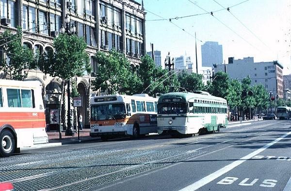 usr_m_sfo_1036,flyer'5187_market+8th_19790806_jt_sf066.jpg