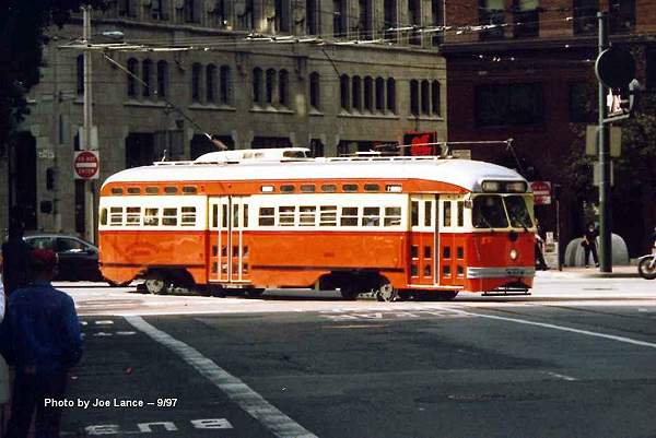 usr_m_sfo_1059_first+market_199709_joelanc_sf171.jpg