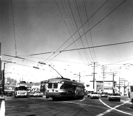 usr_m_sfo_10xx_duboce+market_rh_sf146.jpg